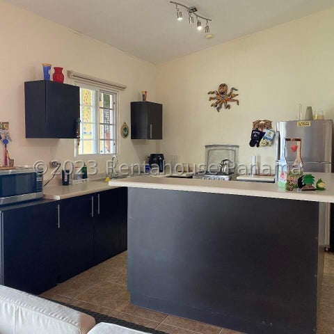 Cozy Furnished Home in Las Lajas, Chame